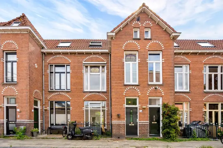 Appartement te koop: M.P. Lindostraat 37A, Nieuw Engeland, Th. a. Kempisplantsoen en omgeving Utrecht