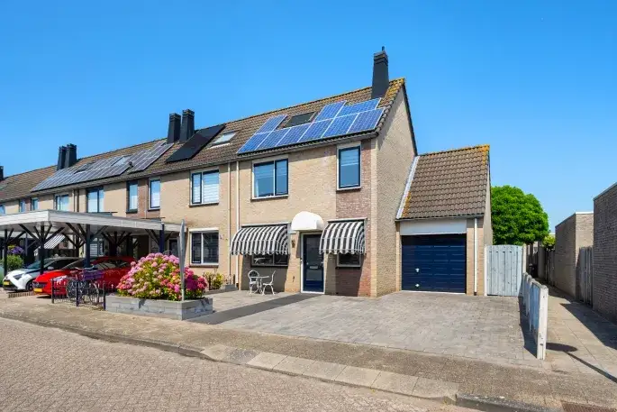 Hoekwoning te koop: Maarten Trompstraat 30, Kruis Hoeffe Hellevoetsluis