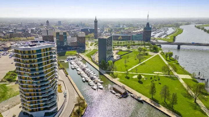 Appartement te koop: Maashaven 754, Binnenstad Roermond
