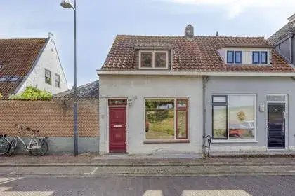 Hoekwoning te koop: Maasstraat 8, Zaltbommel Binnenstad Zaltbommel