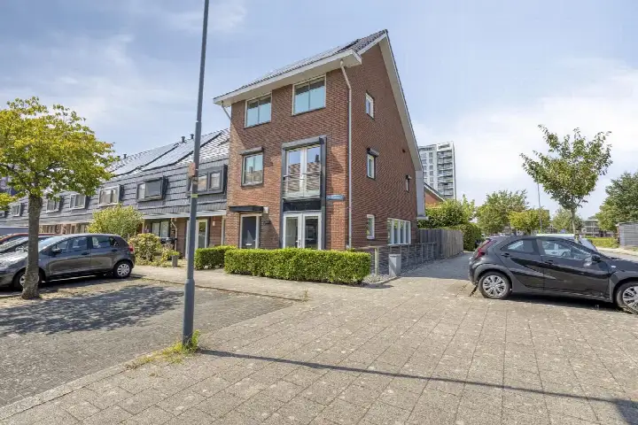 Hoekwoning te koop: Maasstroom 1, Oosterheem-Noord-Oost Zoetermeer
