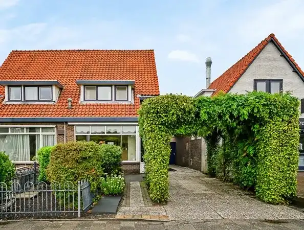 Semi-detached for sale: Machineweg 31, Oosteinde Aalsmeer