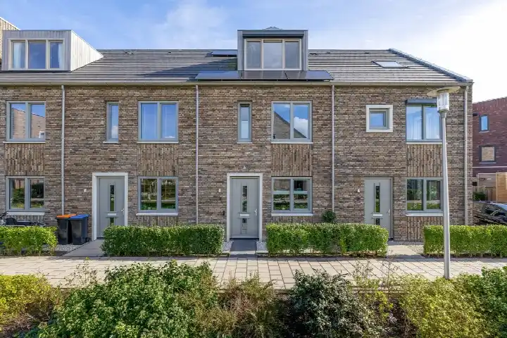 Terraced house for sale: Machteld Cosijnsweg 4, Pioniersbuurt Gouda