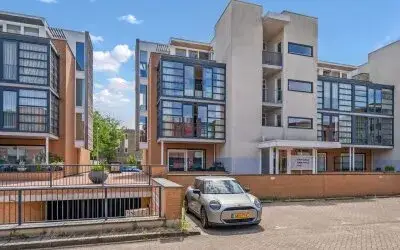 Apartment for sale: Machteld van Meterenlaan 37, Koningsveldbuurt Delft