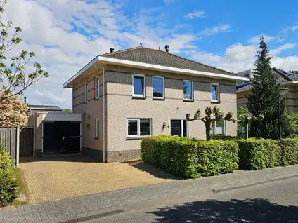 Vrijstaande woning te koop: Madagaskarstraat 4, Eilandenbuurt Oost Almere
