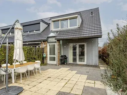 Corner house for sale: Madame Gresstraat 46, Nesselande Rotterdam