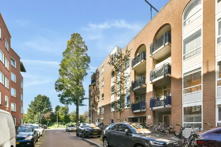 Apartment for sale: Madurastraat 5B, Timorpleinbuurt-Noord Amsterdam