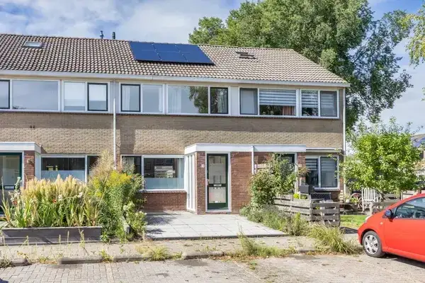 Tussenwoning te koop: Maedfinne 9, Workum Workum