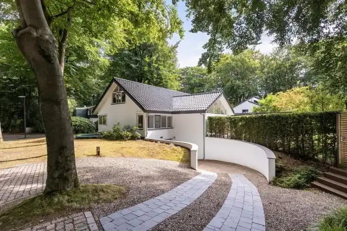 Detached house for sale: Magnolialaan 8, Berg en Bos Apeldoorn