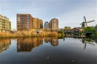 Appartement te koop: Mahoniehout 436, Zaans Hout Zaandam