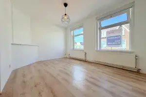 Woning te huur: Makassarstraat, Laan van Nieuw-Guinea, Spinozaweg e.o. Utrecht