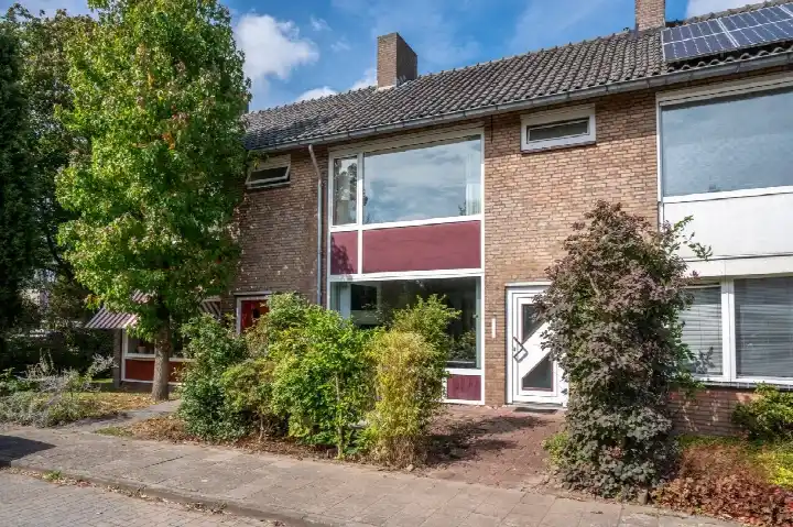 Terraced house for sale: Mandarijnstraat 3, Hees Nijmegen