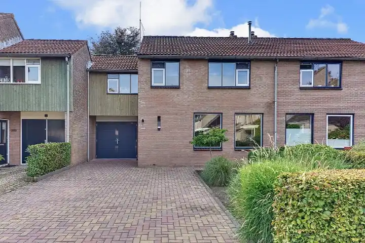 Tussenwoning te koop: Mandenmakerstraat 119, Zeebuurt Oost Harderwijk