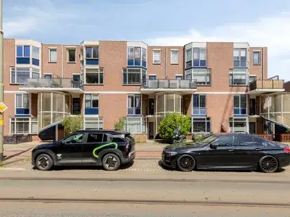 Apartment for sale: Margaretha Van Hennebergweg 29, Houtwijk 'S-Gravenhage