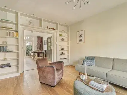 Terraced house for sale: Margriete van Clevelaan 2, Randwijck West Amstelveen