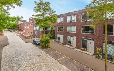 Apartment for sale: Maria Austriastraat 15, Ed Pelsterparkbuurt Amsterdam