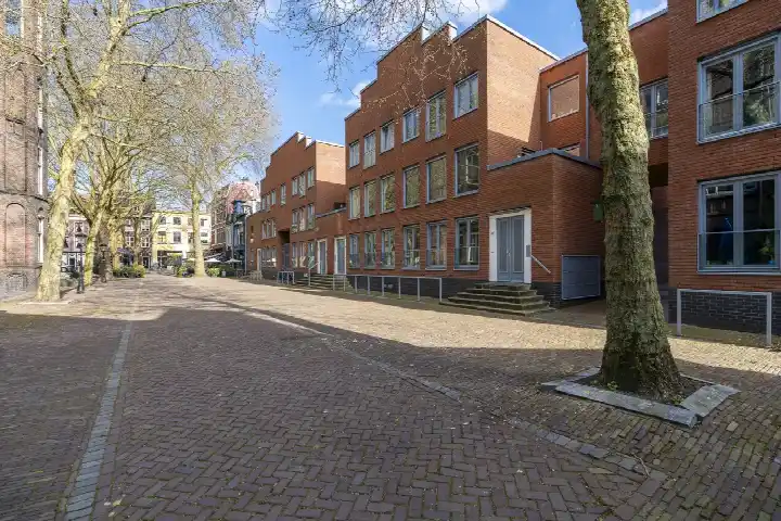 Appartement te koop: Mariaplaats 30M, Lange Elisabethstraat, Mariaplaats en omgeving Utrecht