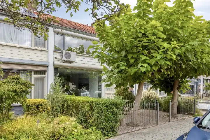 Tussenwoning te koop: Marijkestraat 12, Noordpolder Terneuzen