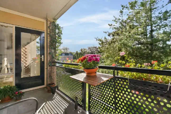 Apartment for sale: Marjoleinstraat 39, Marjoleinterrein Amsterdam