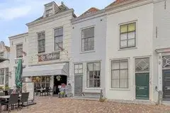 Tussenwoning te koop: Markt 5, Brouwershaven Brouwershaven