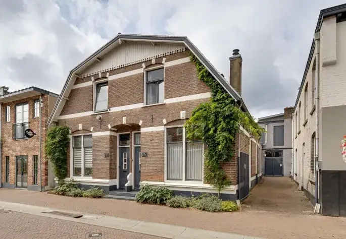 Tussenwoning te koop: Marktstraat 26, Binnenstad Apeldoorn