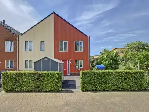 Hoekwoning te koop: Marlijnstraat 1, Hoogvliet Zuid Hoogvliet Rotterdam