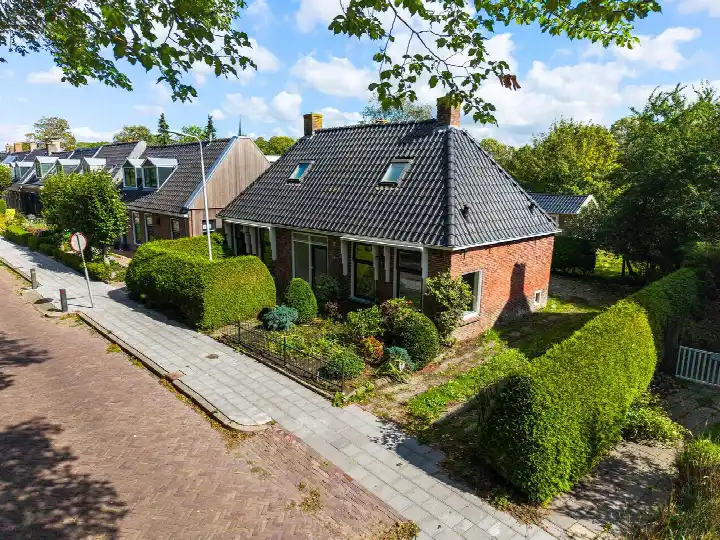 Vrijstaande woning te koop: Martenawei 47, Koarnjum Koarnjum