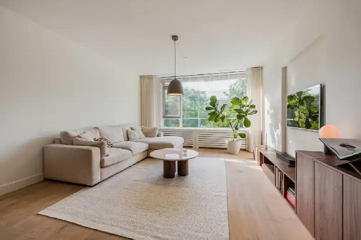 Appartement te koop: Martin Luther Kinglaan 336, Ruimzicht West Diemen