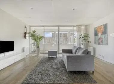 Appartement te koop: Martini van Geffenstraat 104, Osdorpplein e.o. Amsterdam