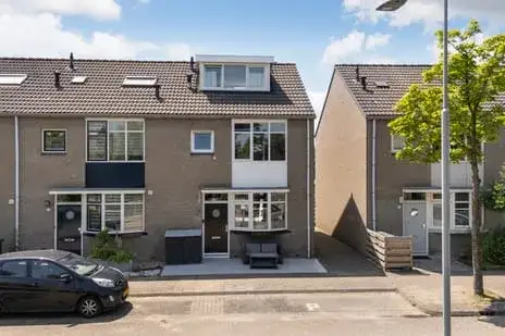 Corner house for sale: Marxsingel 38, Rijkerswoerd-West Arnhem