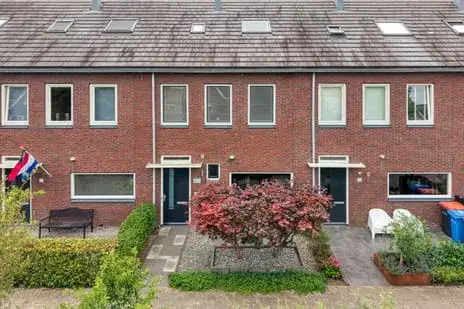 Tussenwoning te koop: Marxveldstraat 13, Werkeren Zwolle