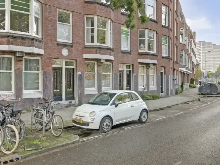 Appartement te koop: Mathenesserdijk 107A, Spangen Rotterdam