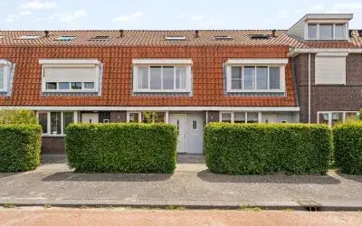 Terraced house for sale: Maurice de Vlaminckstraat 40, Nesselande Rotterdam