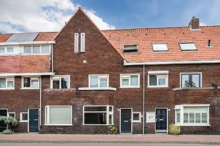 Apartment for sale: Mauritsstraat 63, Bergen Eindhoven