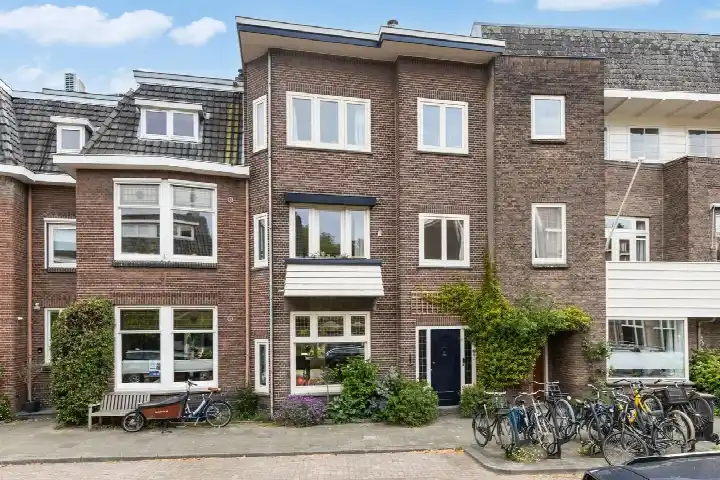 Tussenwoning te koop: Mauritsstraat 90, Wilhelminapark en omgeving Utrecht