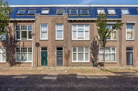 Tussenwoning te koop: Meerburgerstraat 9, Meerburg Leiden