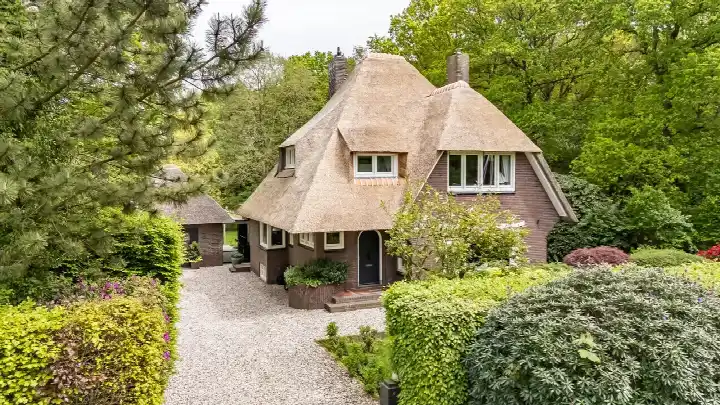 Vrijstaande woning te koop: Meerkoetlaan 1, Paterswolde Paterswolde