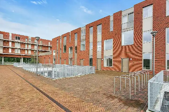 Tussenwoning te huur: Meerring 33, Meerrijk Eindhoven