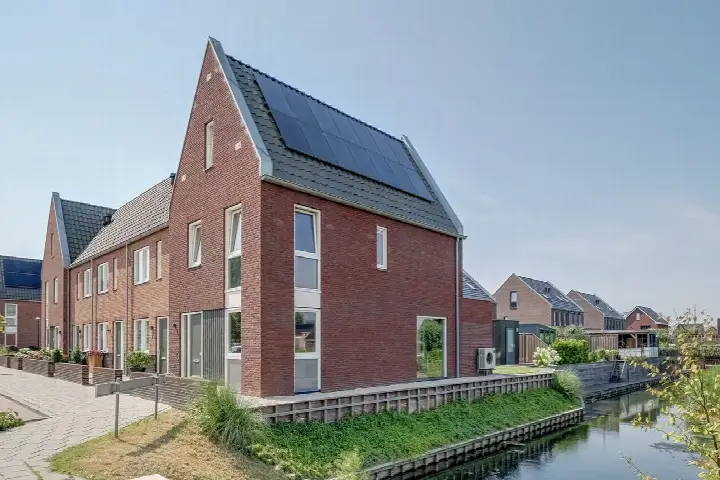 Hoekwoning te koop: Meester Mantelstraat 1, Bangert en Oosterpolder - Buurt 35 05 Blokker