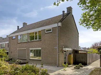 Hoekwoning te koop: Meeuwenweg 1, Goes-Oost Goes