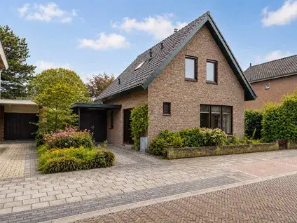 Vrijstaande woning te koop: Meeuwenweg 12, Elsbeek Hengelo