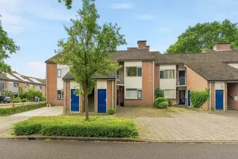 Appartement te koop: Meidoornlaan 65, Dieren-Noord boven spoorlijn Dieren