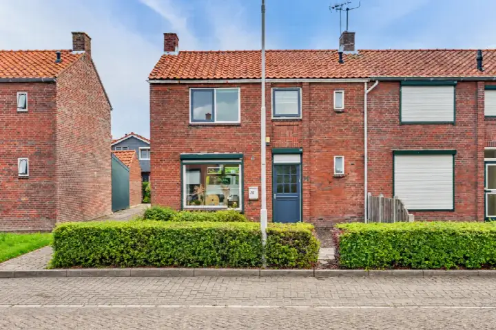 Hoekwoning te koop: Meidoornstraat 16, Nieuwerkerk Nieuwerkerk