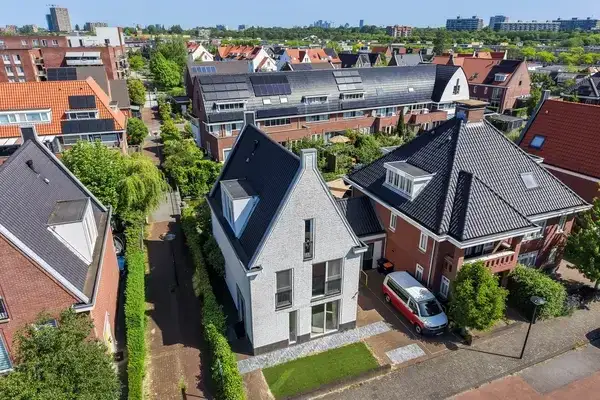 Corner house for sale: Meierijlaan 48, Hoge Veld 'S-Gravenhage