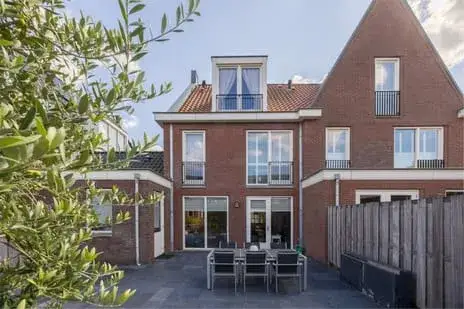 Terraced house for sale: Meierijlaan 56, Hoge Veld 'S-Gravenhage