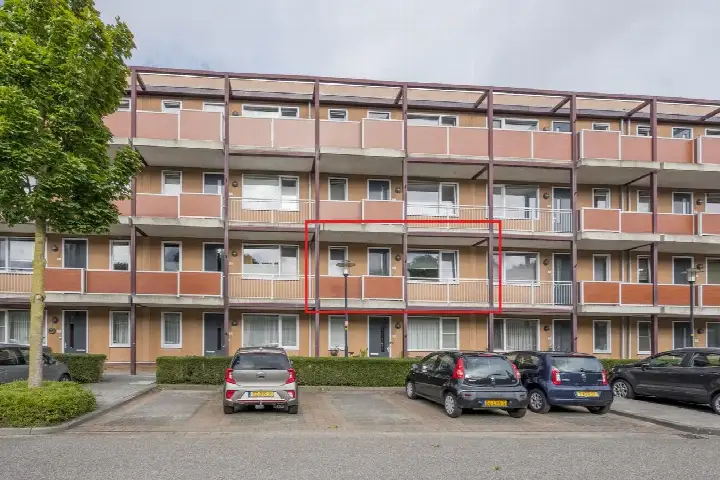 Appartement te koop: Meinsstraat 56, Coltoflaan/van Oldenbarneveldstraat Nijkerk