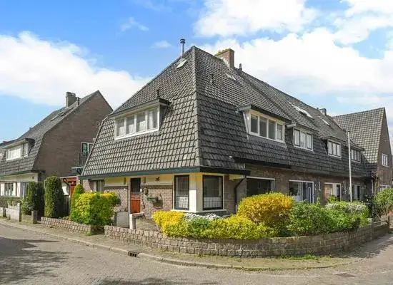 Hoekwoning te koop: Melkpad 23, Schilderswijk Baarn