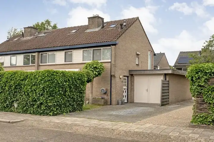 Hoekwoning te koop: Mendelssohnstraat 13, Aalderinkshoek Zuidoost Almelo