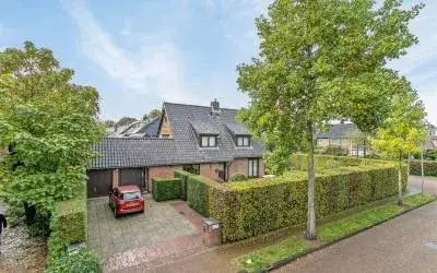 Hoekwoning te koop: Mendes da Costalaan 20, Zevenend Laren
