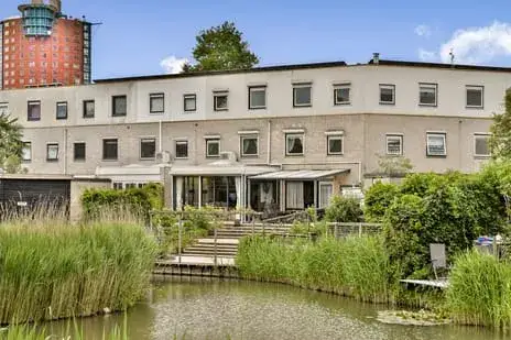 Terraced house for sale: Meranti 183, Palissander en omgeving Dordrecht